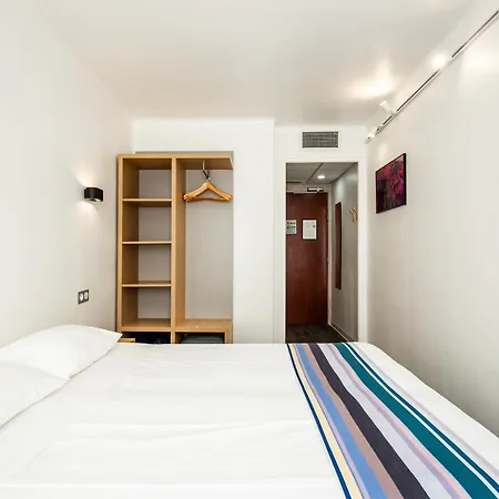 Paris-barcelone Hotel 3*