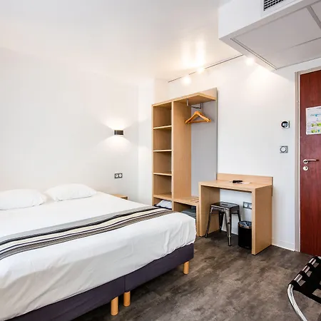 Hotel Pb - Paris-barcelone 3*