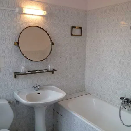 Pb - Paris-barcelone بيربينيو