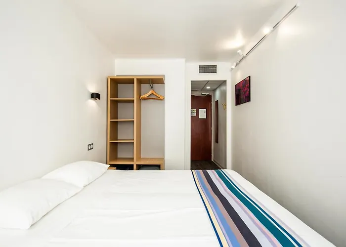 Pb - Paris-barcelone Hotel 3*