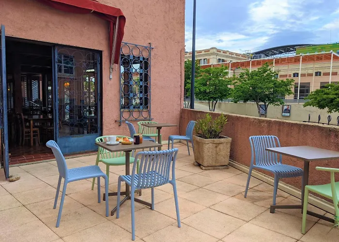 Ξενοδοχείο Pb - Paris-barcelone 3*